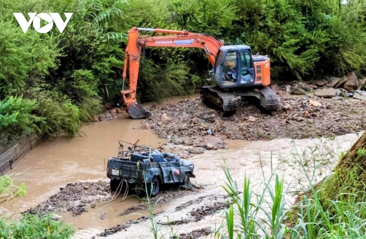 Phối hợp giải quyết vụ lũ quét 4 du khách Hàn Quốc tử vong