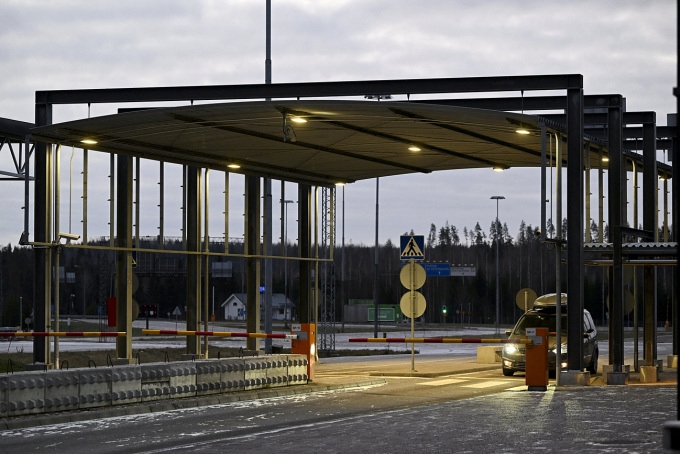 Phần Lan tạm dừng vận tải hàng hóa qua biên giới với Nga