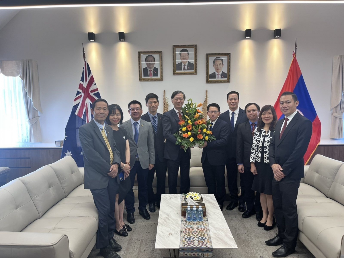 Đại sứ quán Việt Nam tại Australia chúc mừng Quốc khánh Lào