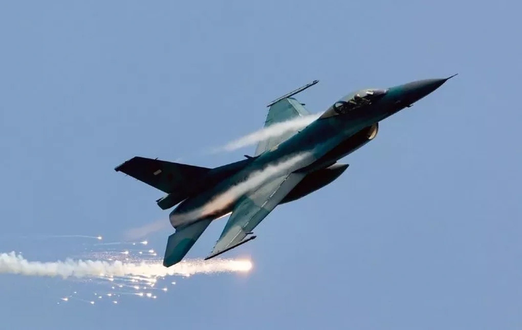 Ukraine đối mặt rủi ro khi dùng F-16 tấn công vào lãnh thổ Nga