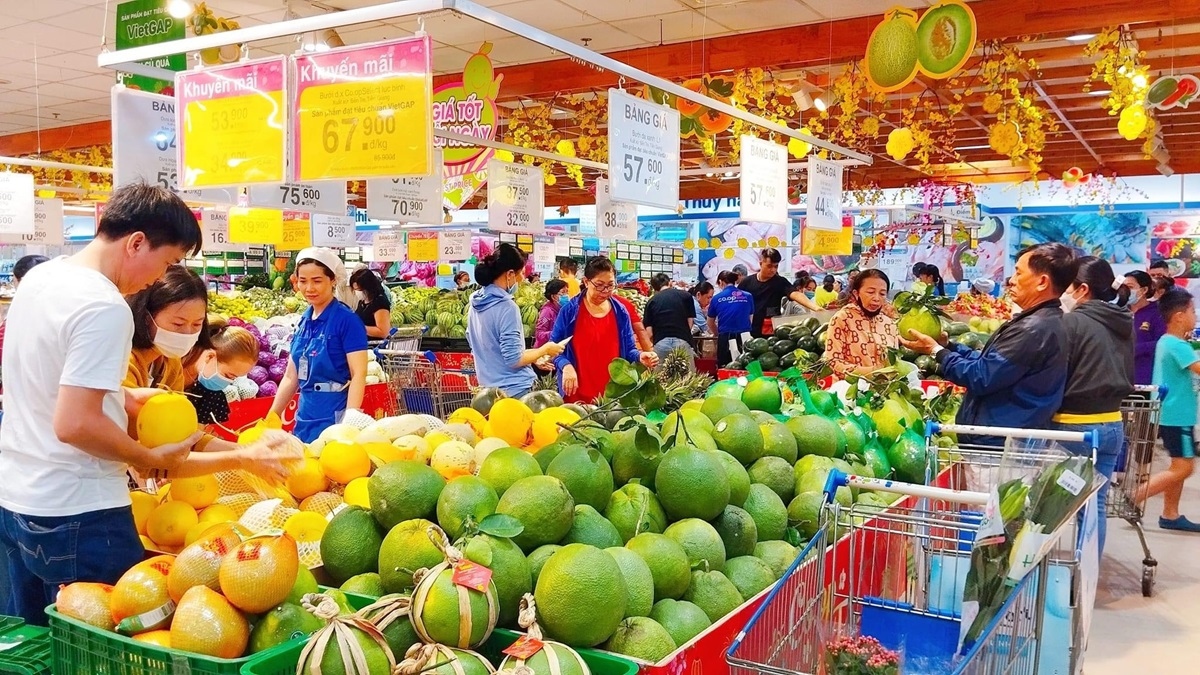 Saigon Co.op đón tiếp 20 triệu lượt khách hàng Tết Giáp Thìn 2024