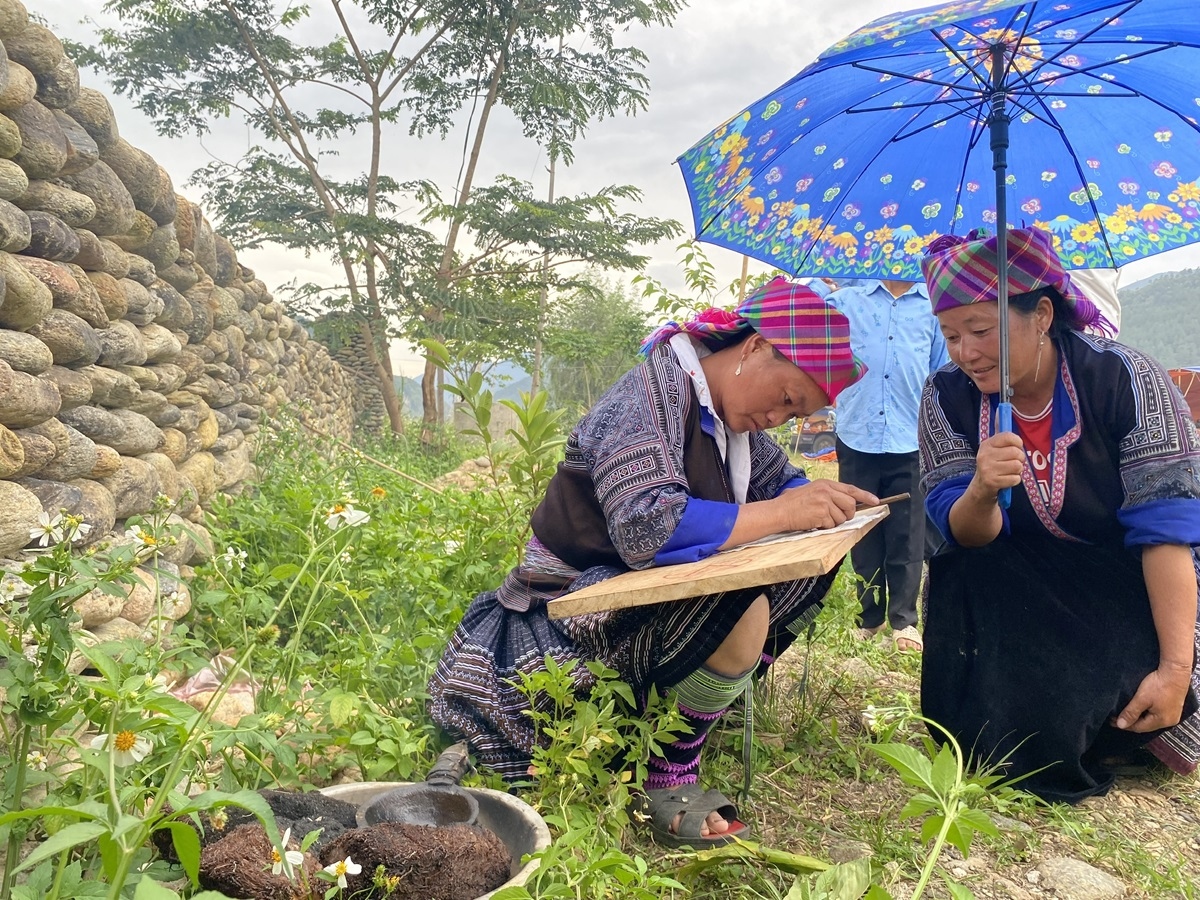 Sắc màu văn hoá - điểm tựa của du lịch Sơn La