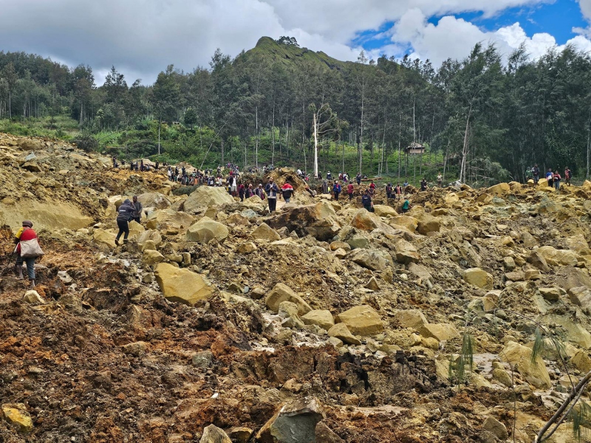 Hơn 300 người có thể đã thiệt mạng trong thảm kịch lở đất ở Papua New Guinea