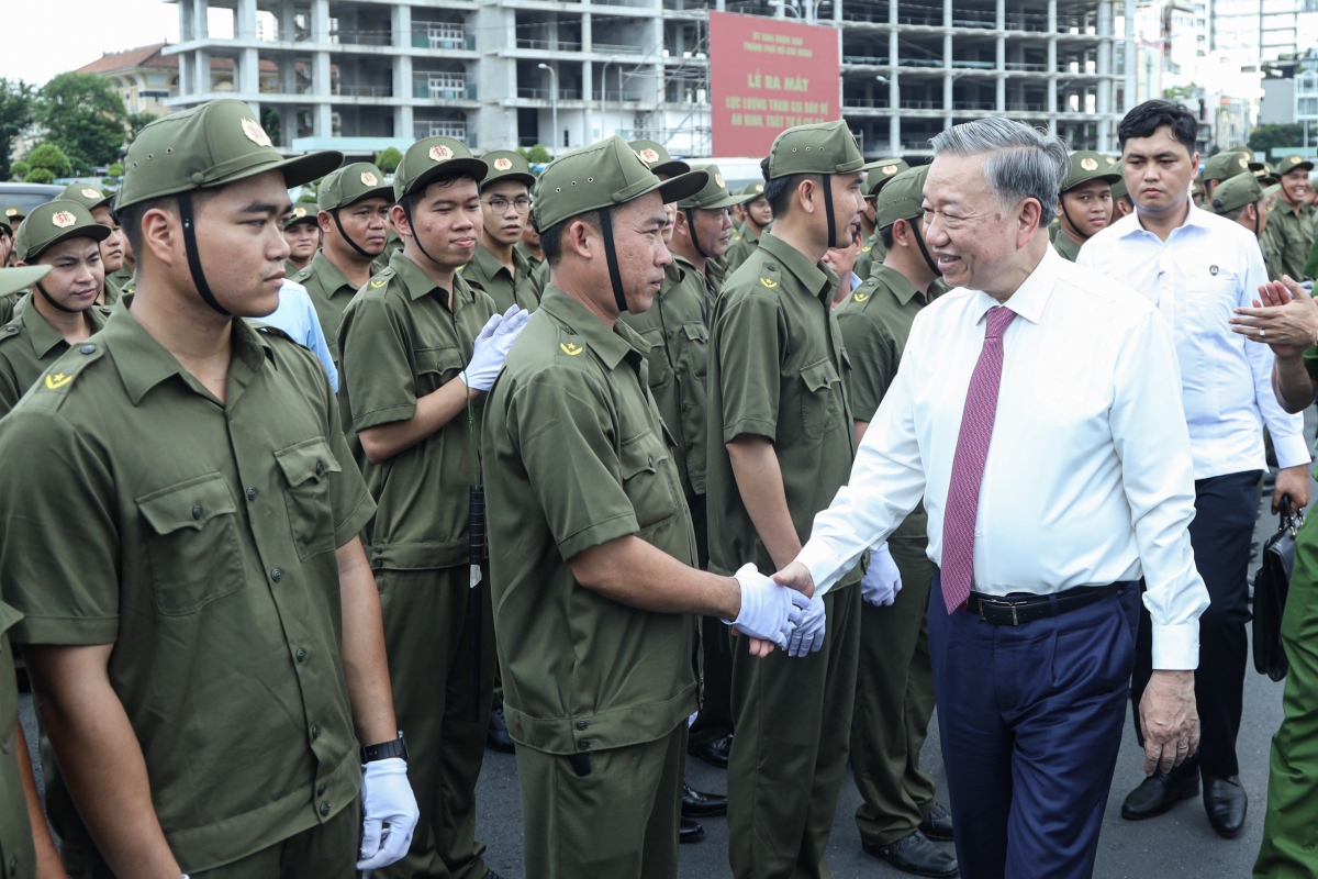 Chủ tịch nước: "Chúng ta phải yêu dân, kính dân thì dân mới yêu ta, kính ta”