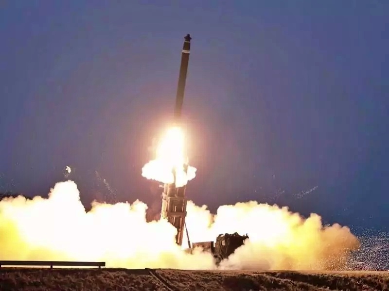 Triều Tiên thử thành công tên lửa đạn đạo chiến thuật mang đầu đạn siêu lớn