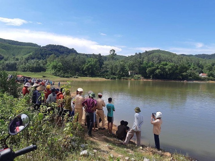 Yên Bái trăn trở mở lớp học bơi cho trẻ em vùng cao, vùng sâu