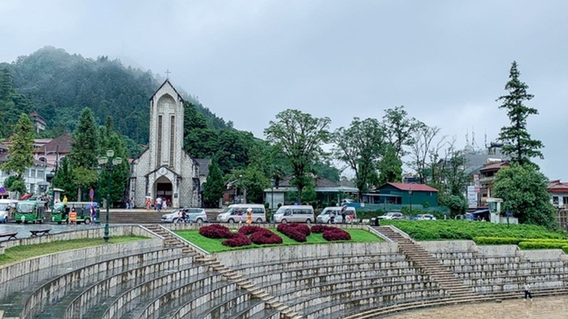 Sa Pa lặng lẽ, vắng bóng du khách vì Covid-19