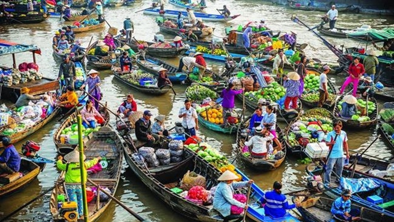 Khám phá 5 khu chợ nổi nức tiếng Việt Nam