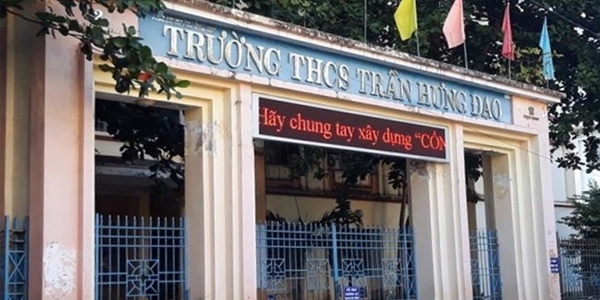 Lộ đề thi học kỳ 2 ở Quảng Ngãi: Do học sinh nhặt được trên ghế đá