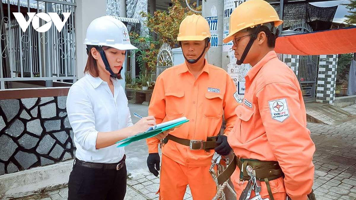 Bộ Công Thương: Không cứng nhắc cứ 3 tháng phải điều chỉnh giá điện 1 lần