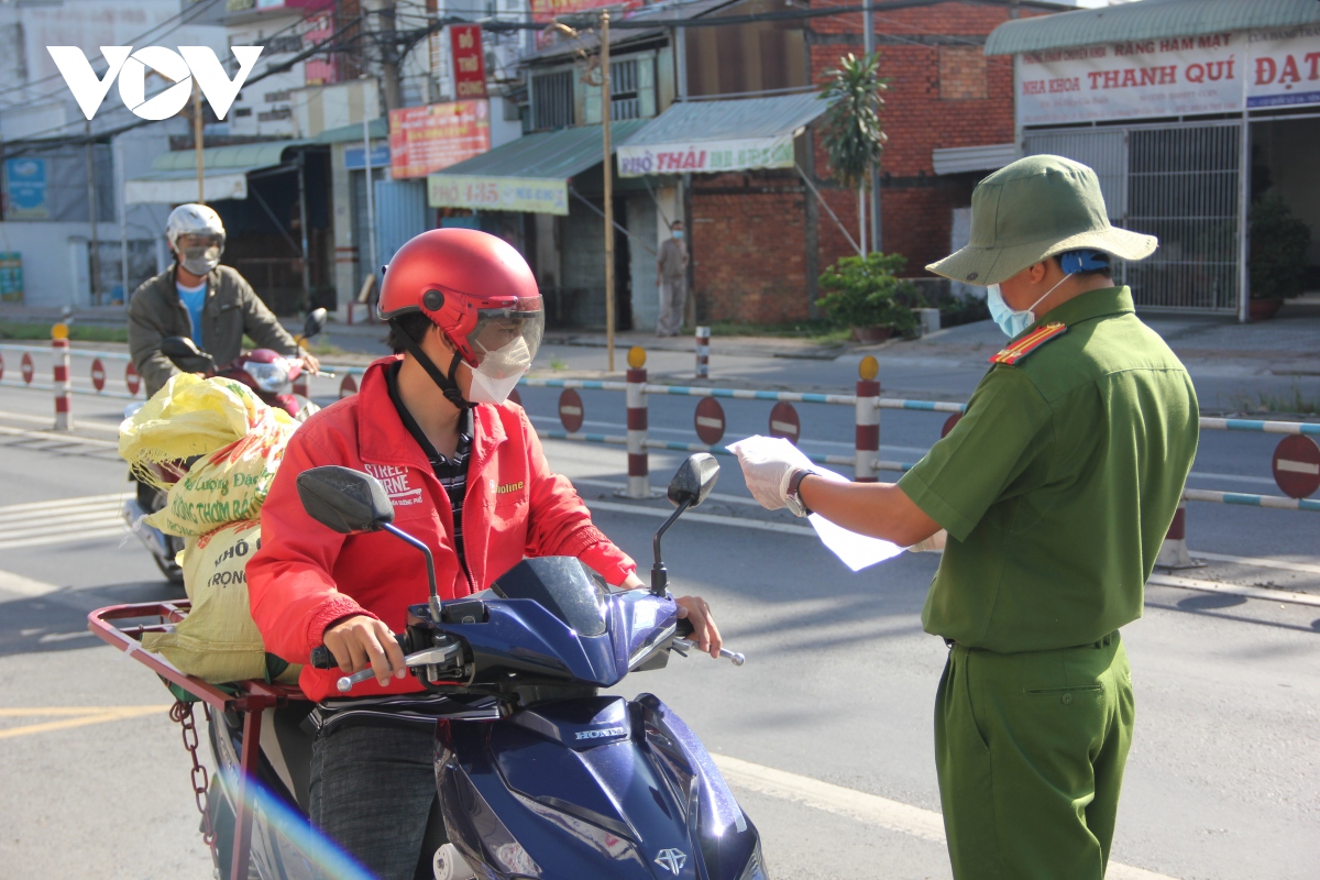 Cần Thơ tập trung cô lập "vùng đỏ", mở rộng "vùng xanh"