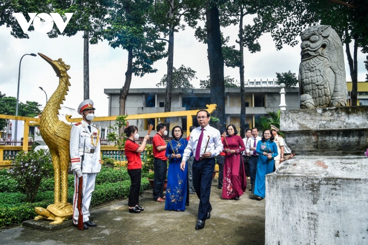 Hàng trăm người dự Lễ giỗ lần thứ 190 Đức Thượng Công Tả quân Lê Văn Duyệt