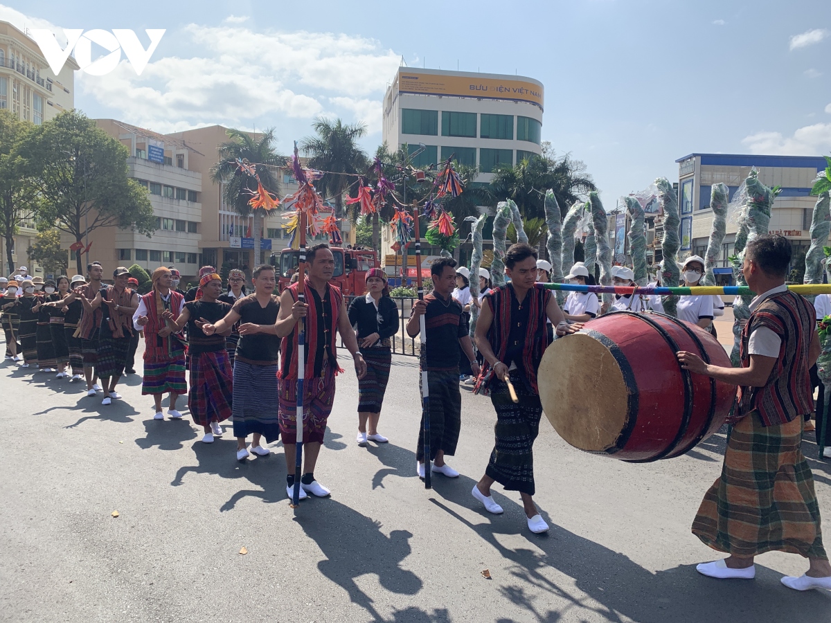 Mãn nhãn Lễ hội đường phố trong khuôn khổ Lễ hội cà phê Buôn Ma Thuột lần thứ 8