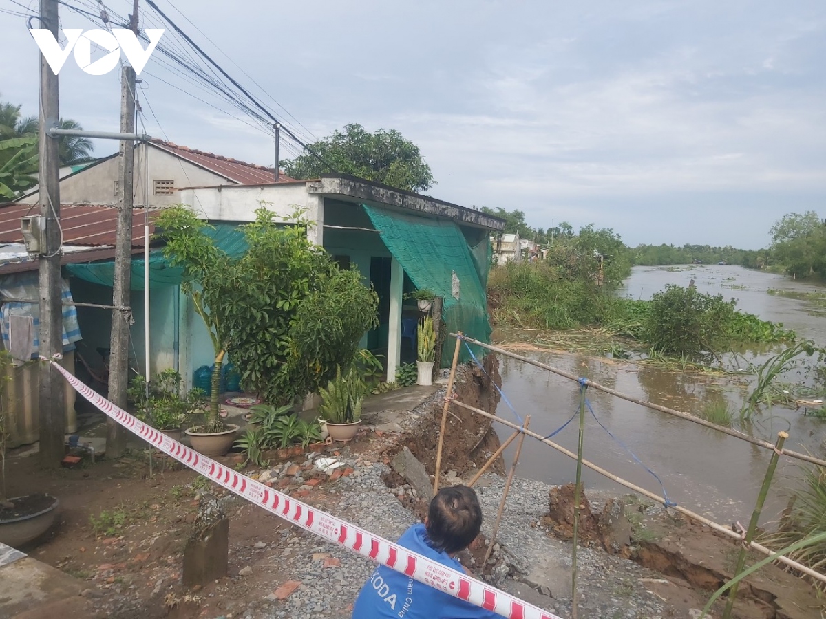 Vĩnh Long công bố tình huống khẩn cấp vụ sạt lở ở xã Phú Đức, huyện Long Hồ