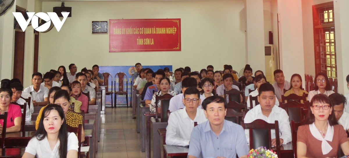 Phát triển Đảng ở Sơn La: Khi quần chúng chưa đến với Đảng