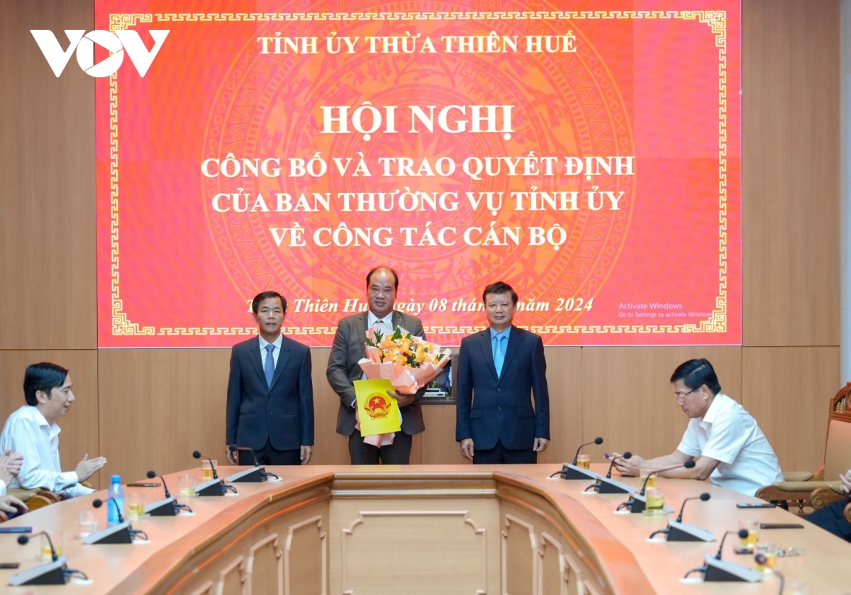 Thừa Thiên Huế điều động, bổ nhiệm hàng loạt cán bộ