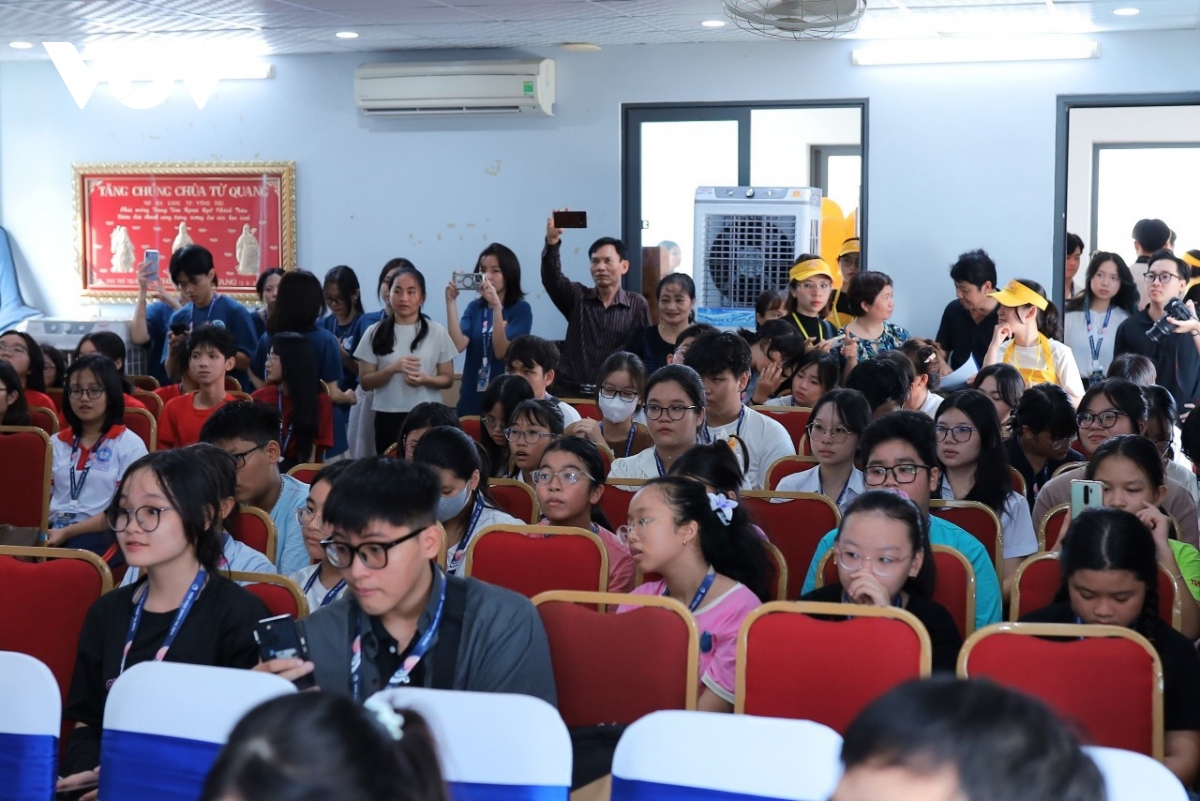 Lần đầu tiên Trại hè tranh biện chuyên nghiệp tổ chức ở Vũng Tàu
