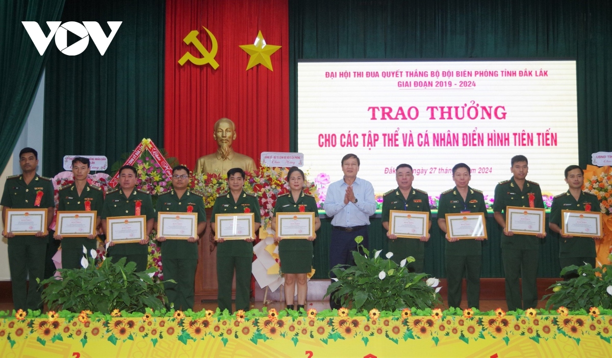 Củng cố xây dựng cơ sở chính trị vững mạnh ở khu vực biên giới Đắk Lắk